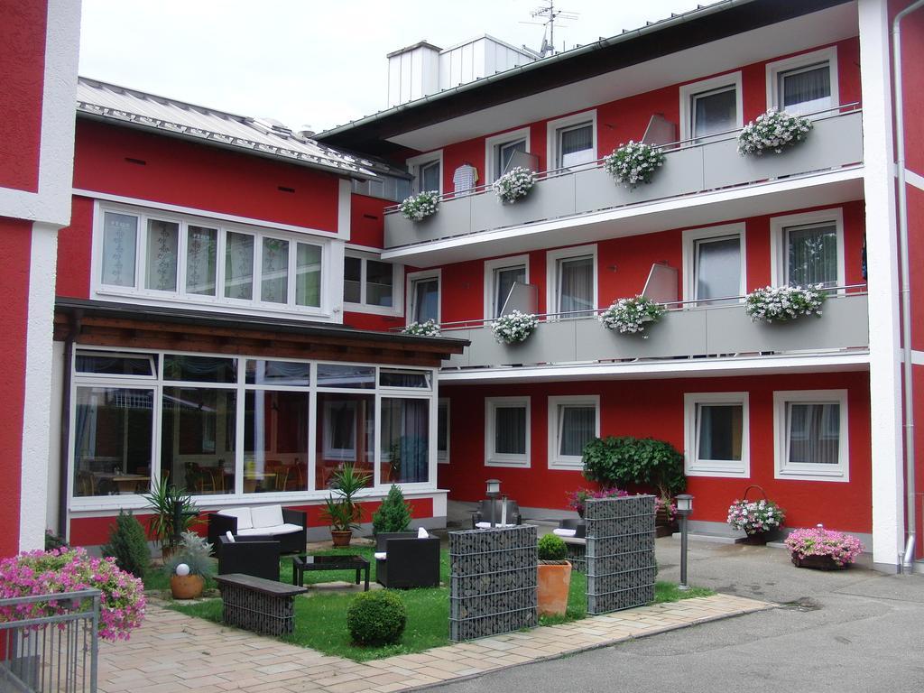 Haus Hildegard Hotel Bad Füssing Екстериор снимка